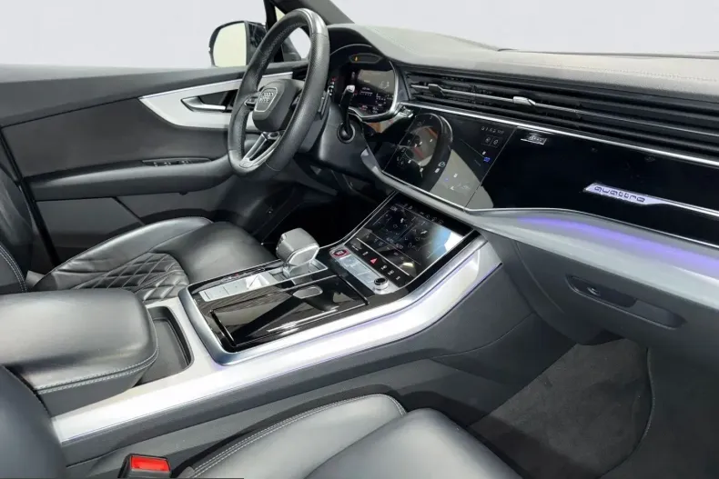 Audi SQ7 din 2023 cu 38.479 km - oferta AUD228507 - foto 14
