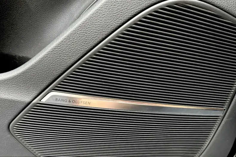 Audi SQ7 din 2023 cu 38.479 km - oferta AUD228507 - foto 21