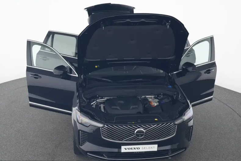 Volvo XC90 din 2025 cu 20.658 km - oferta VOL228511 - foto 13