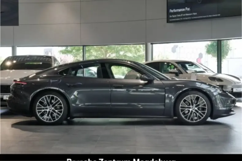 Porsche Taycan din 2023 cu 22.120 km - oferta POR228514 - foto 7