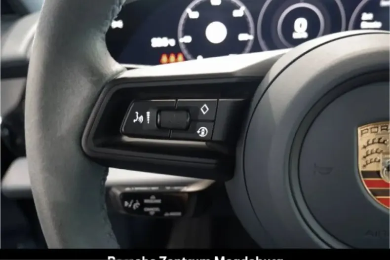 Porsche Taycan din 2023 cu 22.120 km - oferta POR228514 - foto 16