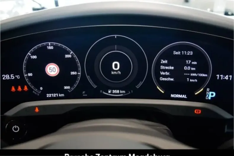 Porsche Taycan din 2023 cu 22.120 km - oferta POR228514 - foto 19
