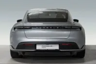 Porsche Taycan din 2022 cu 41.900 km - oferta POR228515 - foto 10