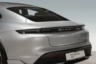 Porsche Taycan din 2022 cu 41.900 km - oferta POR228515 - foto 11