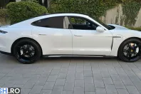 Porsche Taycan din 2023 cu 33.000 km - oferta POR228530 - foto 3