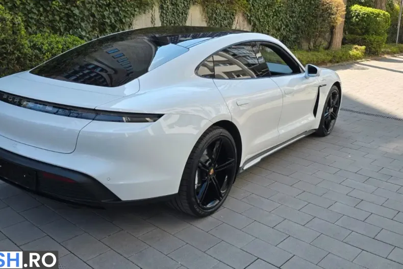 Porsche Taycan din 2023 cu 33.000 km - oferta POR228530 - foto 13