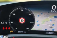 Porsche Taycan din 2023 cu 33.000 km - oferta POR228530 - foto 22