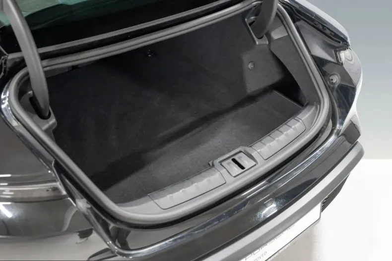 Porsche Taycan din 2023 cu 36.999 km - oferta POR228531 - foto 19