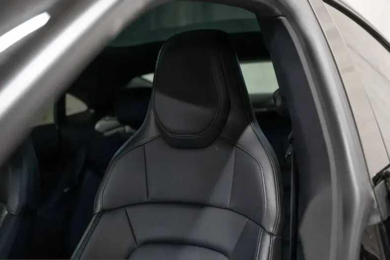 Porsche Taycan din 2023 cu 36.999 km - oferta POR228531 - foto 29
