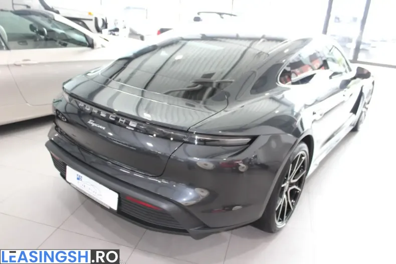 Porsche Taycan din 2023 cu 28.900 km - oferta POR228533 - foto 7