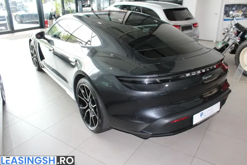 Porsche Taycan din 2023 cu 28.900 km - oferta POR228533 - foto 8