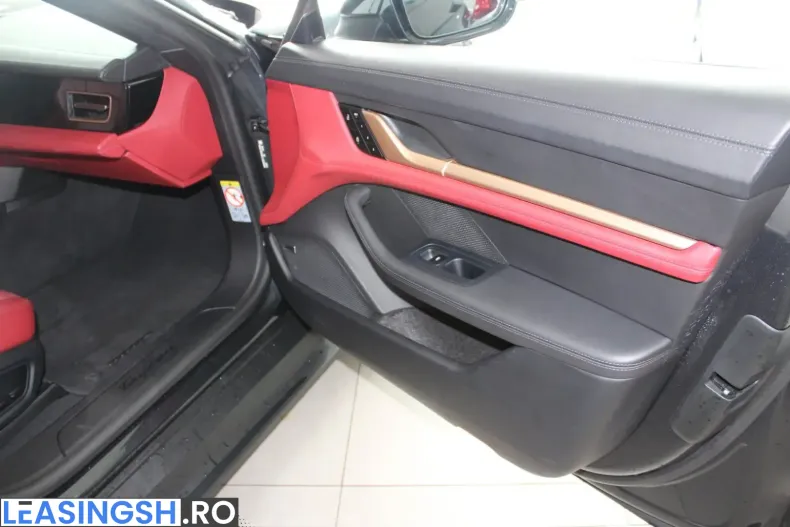 Porsche Taycan din 2023 cu 28.900 km - oferta POR228533 - foto 11