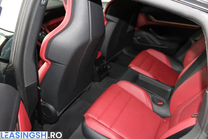 Porsche Taycan din 2023 cu 28.900 km - oferta POR228533 - foto 13
