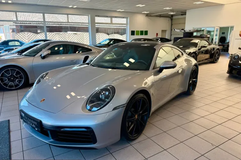 Porsche 992 din 2022 cu 58.392 km - oferta POR228538 - foto 2