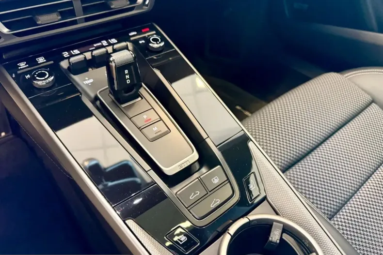 Porsche 992 din 2022 cu 58.392 km - oferta POR228538 - foto 14