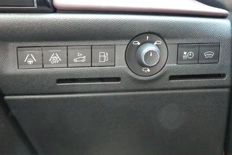 DS Automobiles DS 9 din 2022 cu 102.000 km - oferta DSA228540 - foto 22