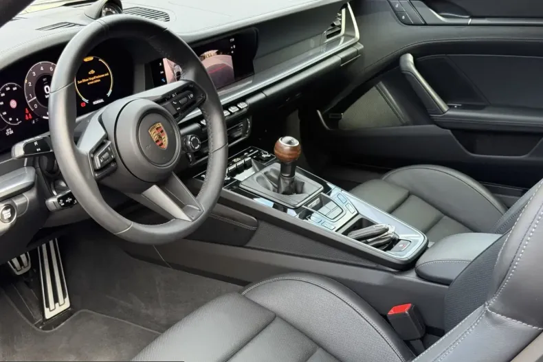 Porsche 992 din 2025 cu 8.350 km - oferta POR228553 - foto 6