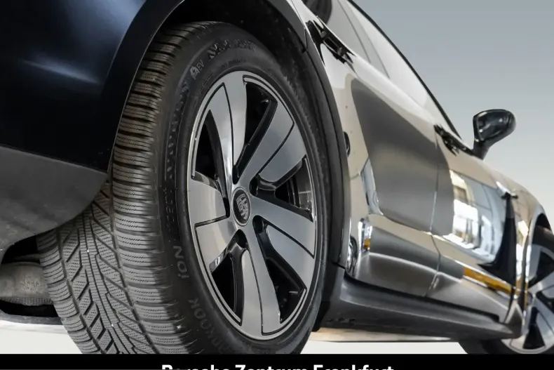 Porsche Taycan din 2023 cu 46.570 km - oferta POR228554 - foto 6