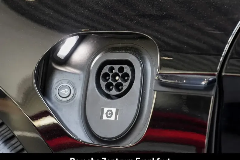 Porsche Taycan din 2023 cu 46.570 km - oferta POR228554 - foto 10
