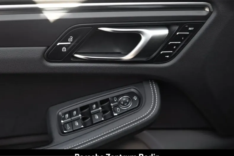 Porsche Macan din 2022 cu 34.529 km - oferta POR228555 - foto 16