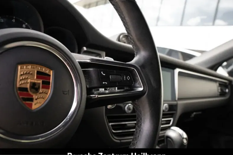 Porsche Macan din 2022 cu 33.000 km - oferta POR228556 - foto 20