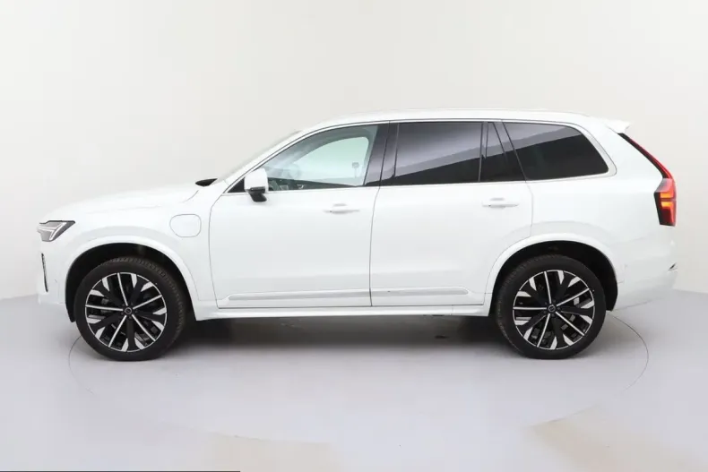 Volvo XC90 din 2025 cu 16.101 km - oferta VOL228558 - foto 7