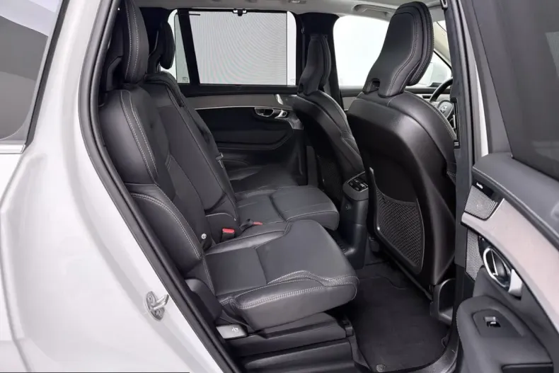 Volvo XC90 din 2025 cu 16.101 km - oferta VOL228558 - foto 27