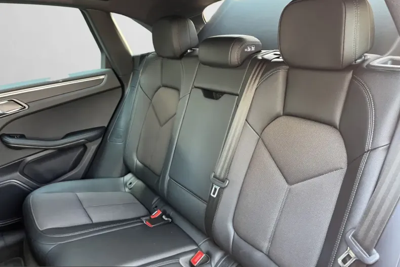 Porsche Macan din 2022 cu 43.707 km - oferta POR228560 - foto 11