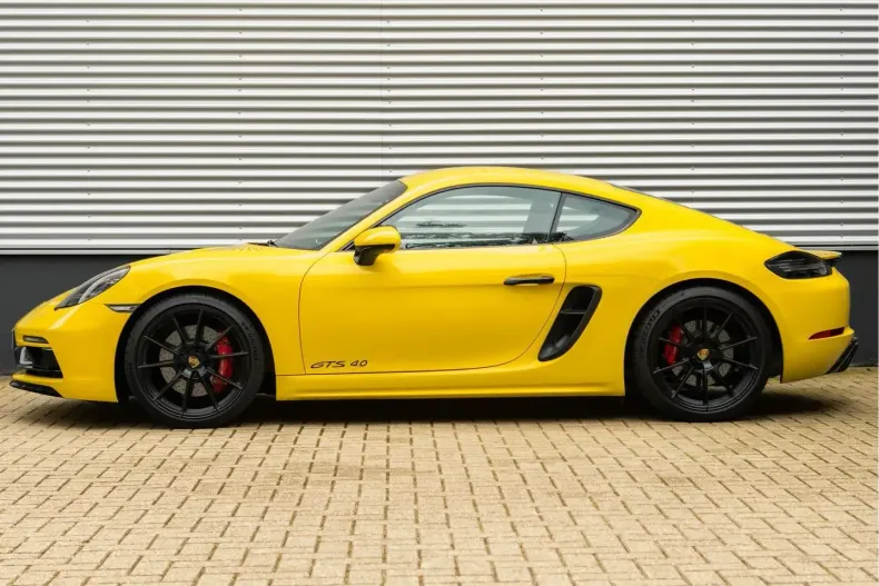 Porsche Boxster din 2023 cu 11.005 km - oferta POR228563 - foto 6