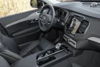 Volvo XC90 din 2024 cu 14.210 km - oferta VOL228570 - foto 5