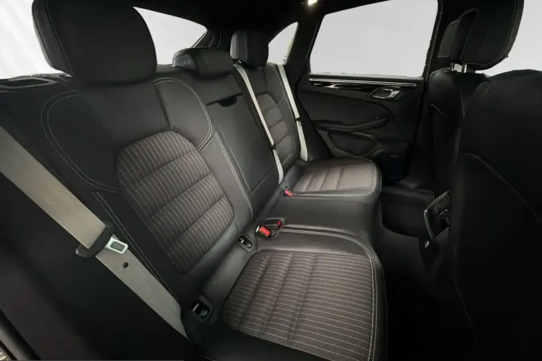 Porsche Macan din 2024 cu 18.400 km - oferta POR228574 - foto 13