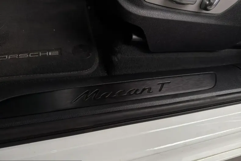 Porsche Macan din 2024 cu 18.400 km - oferta POR228574 - foto 20
