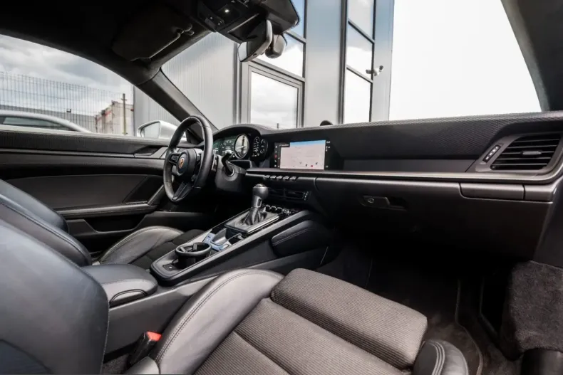 Porsche 992 din 2022 cu 14.564 km - oferta POR228577 - foto 46