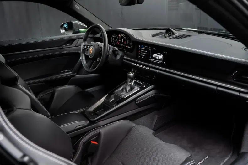 Porsche 911 din 2025 cu 5.500 km - oferta POR228579 - foto 9