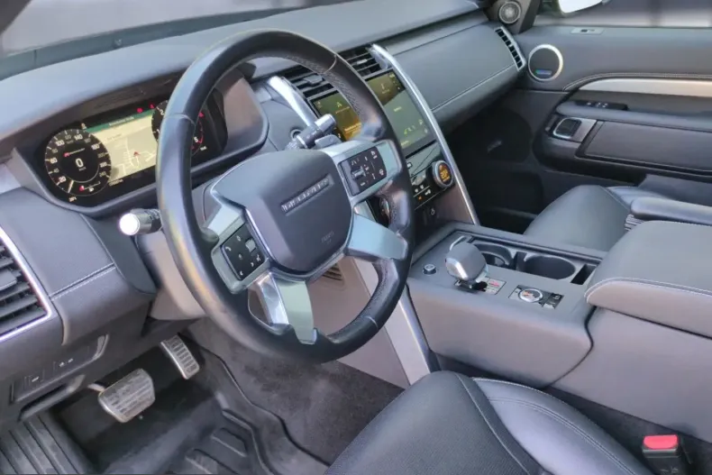 Land Rover Discovery din 2022 cu 79.554 km - oferta LAN228593 - foto 6