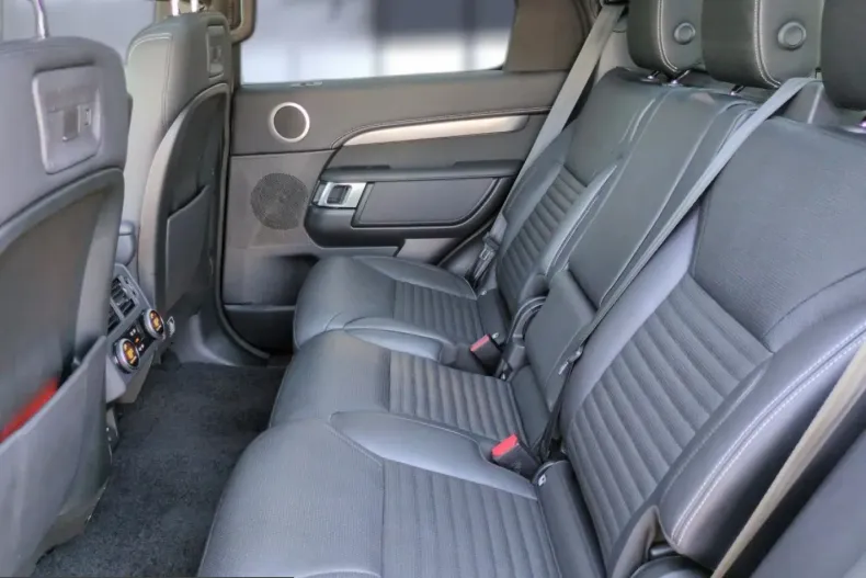 Land Rover Discovery din 2022 cu 79.554 km - oferta LAN228593 - foto 8