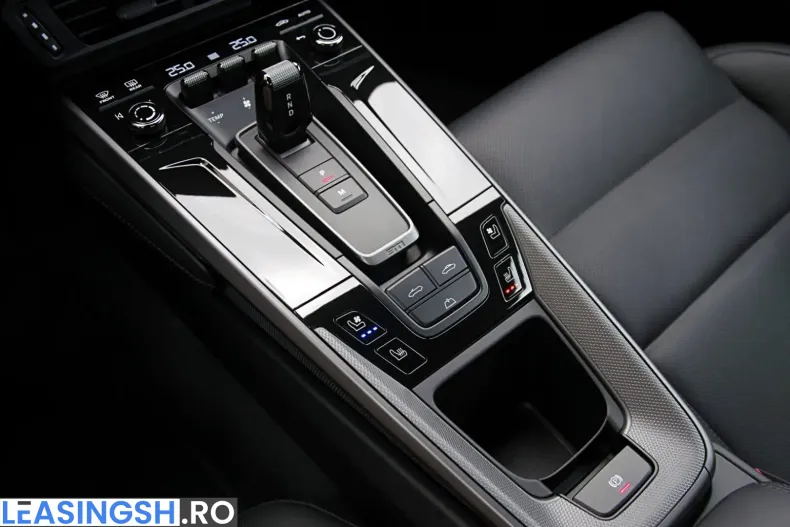 Porsche 992 din 2025 cu 8.400 km - oferta POR228594 - foto 16