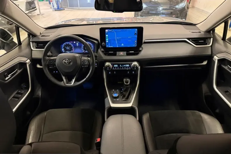 Toyota RAV4 din 2023 cu 72.072 km - oferta TOY228595 - foto 15