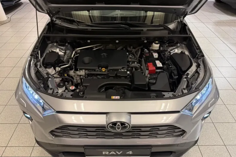 Toyota RAV4 din 2023 cu 72.072 km - oferta TOY228595 - foto 25