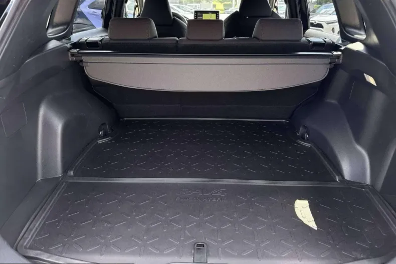 Toyota RAV4 din 2022 cu 93.095 km - oferta TOY228604 - foto 32