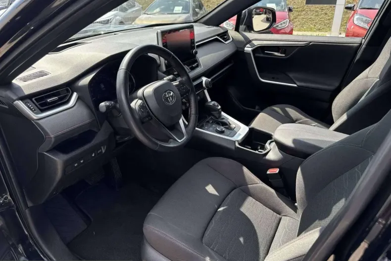 Toyota RAV4 din 2022 cu 93.095 km - oferta TOY228604 - foto 35