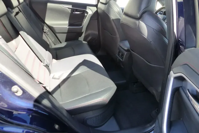 Toyota RAV4 din 2022 cu 66.930 km - oferta TOY228609 - foto 7