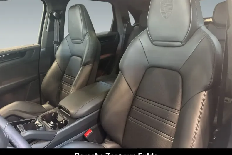 Porsche Cayenne din 2025 cu 37.900 km - oferta POR228610 - foto 8