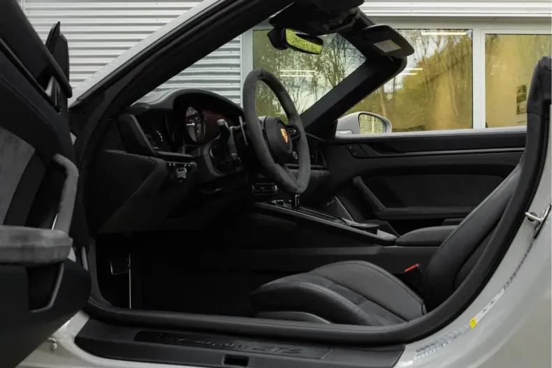 Porsche 992 din 2024 cu 16.785 km - oferta POR228611 - foto 21