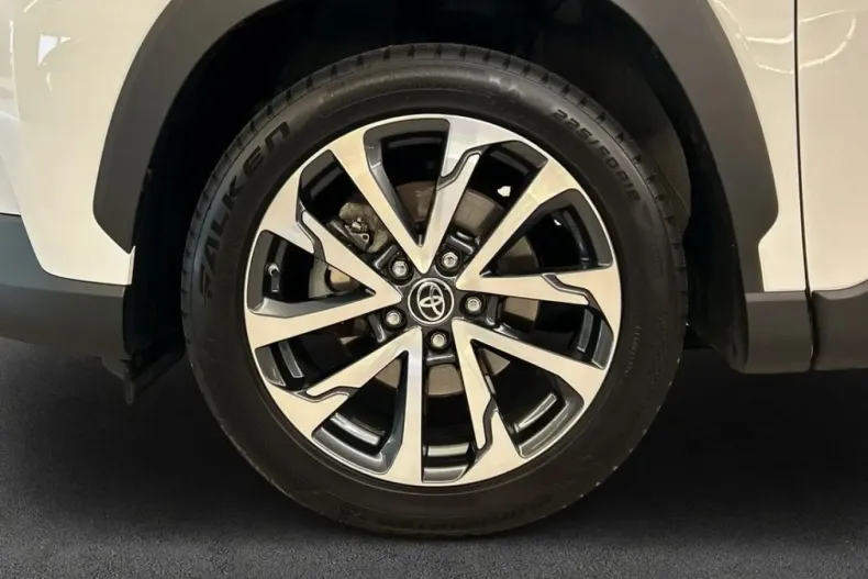 Toyota Corolla Cross din 2023 cu 51.201 km - oferta TOY228613 - foto 7