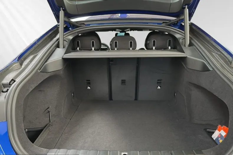 BMW i4 (Seria 4) din 2025 cu 19.980 km - oferta BMW228617 - foto 13