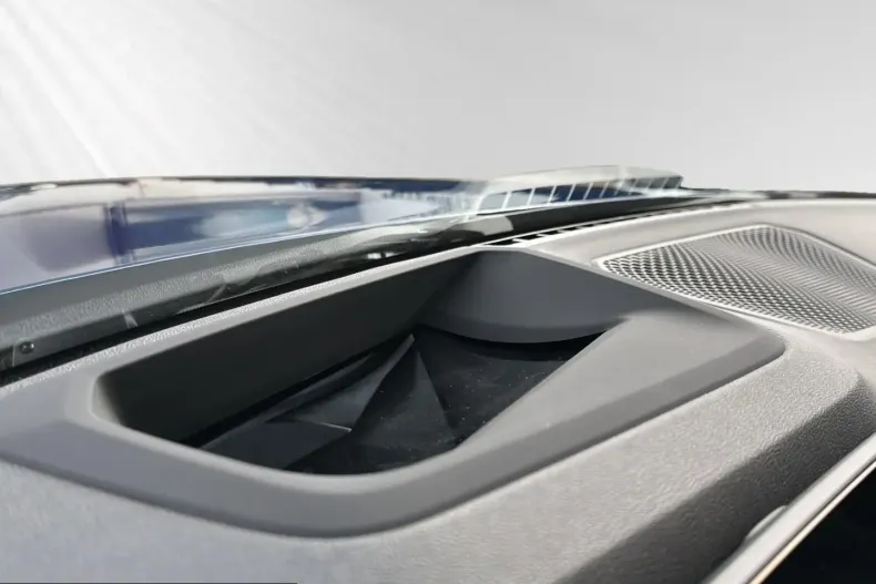 BMW i4 (Seria 4) din 2025 cu 19.980 km - oferta BMW228617 - foto 15