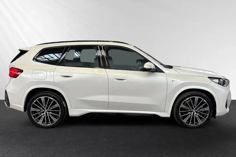BMW X1 (Seria X) din 2025 cu 27.950 km - oferta BMW228622 - foto 2