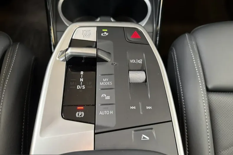 BMW X1 (Seria X) din 2025 cu 27.950 km - oferta BMW228622 - foto 12