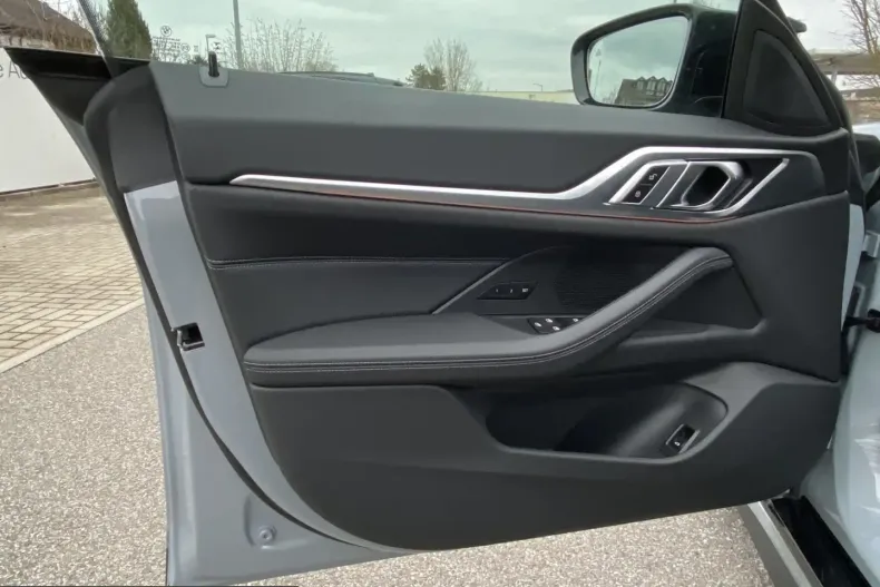 BMW M440 (Seria 4) din 2023 cu 29.909 km - oferta BMW228625 - foto 13